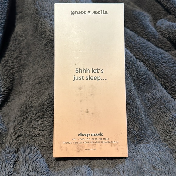 Grace & Stella Sleep Mask - Picture 3 of 3